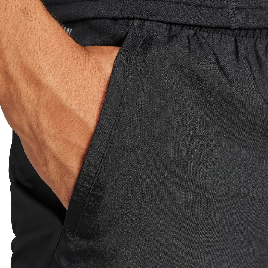 Imagen 5 de 8 de Shorts adidas Run It-NEGRO