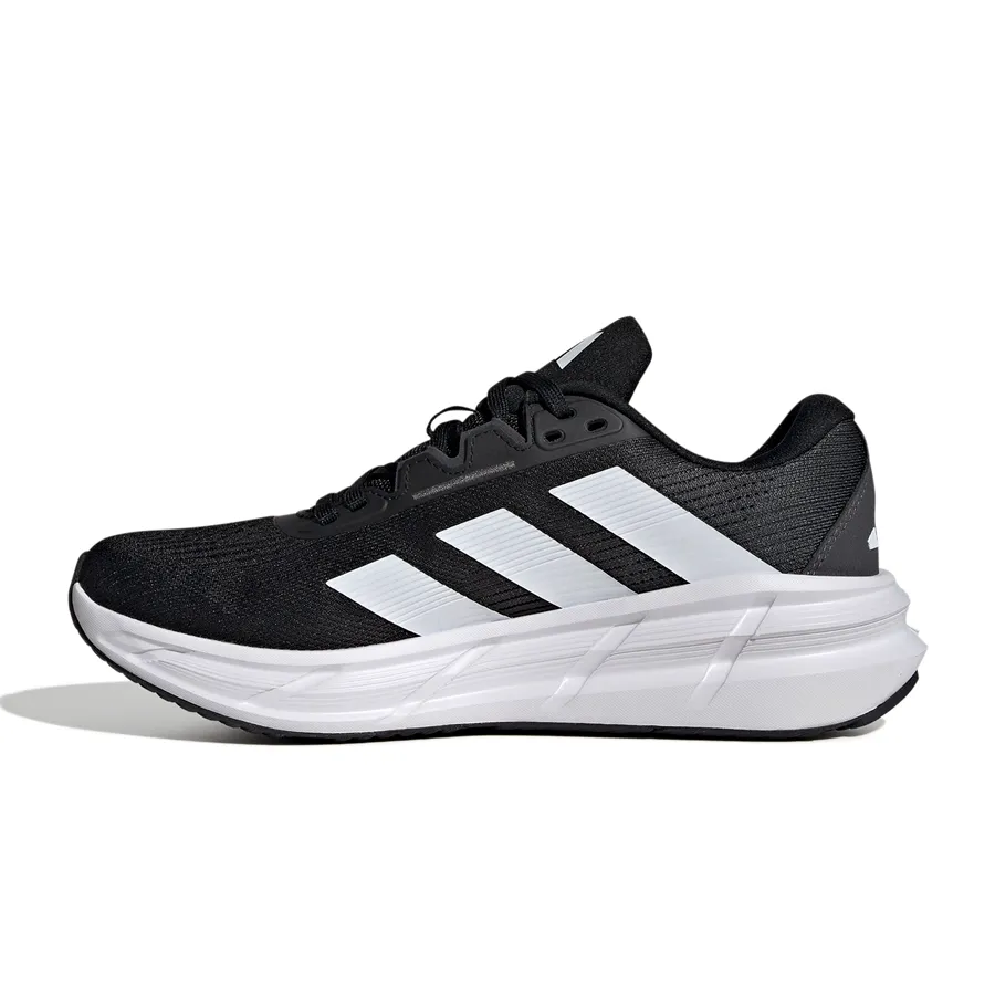 Imagen 2 de 7 de Zapatillas adidas Questar 3-NEGRO/BLANCO