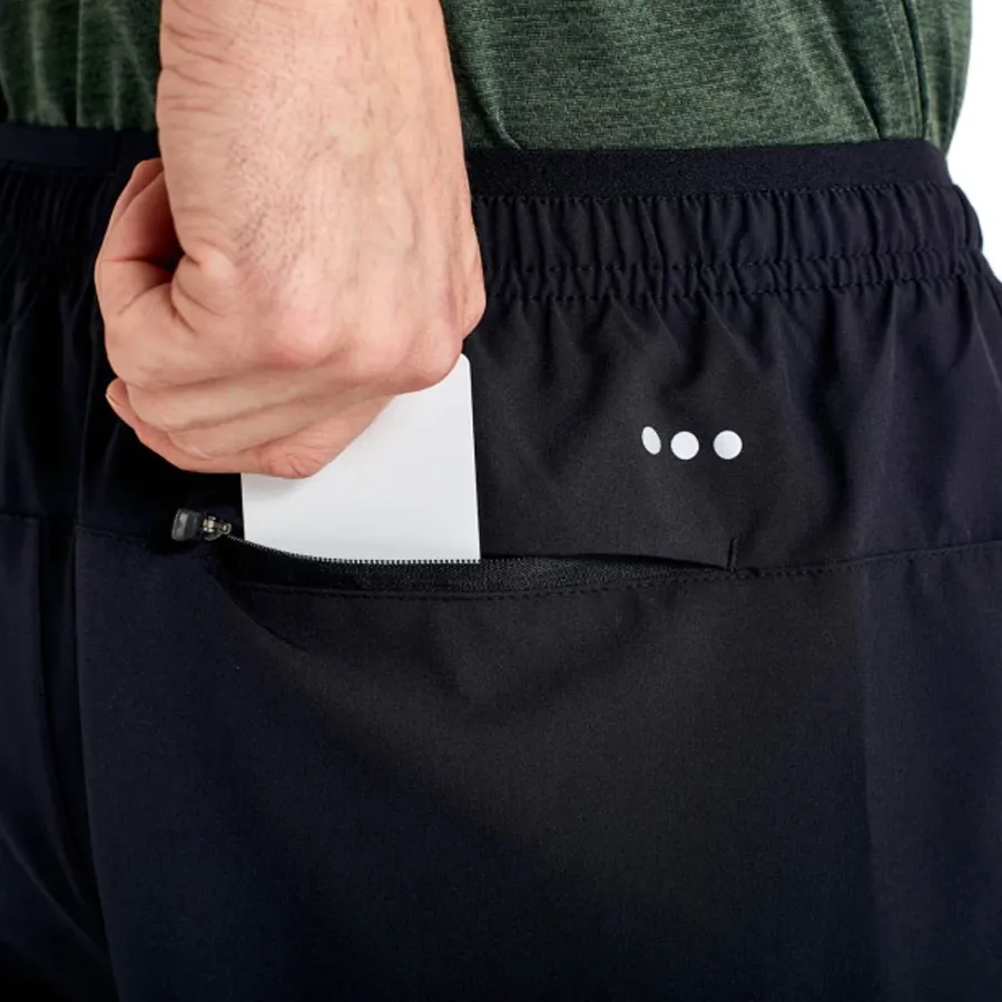 Imagen 4 de 5 de Shorts Saucony Outpace 5"-NEGRO