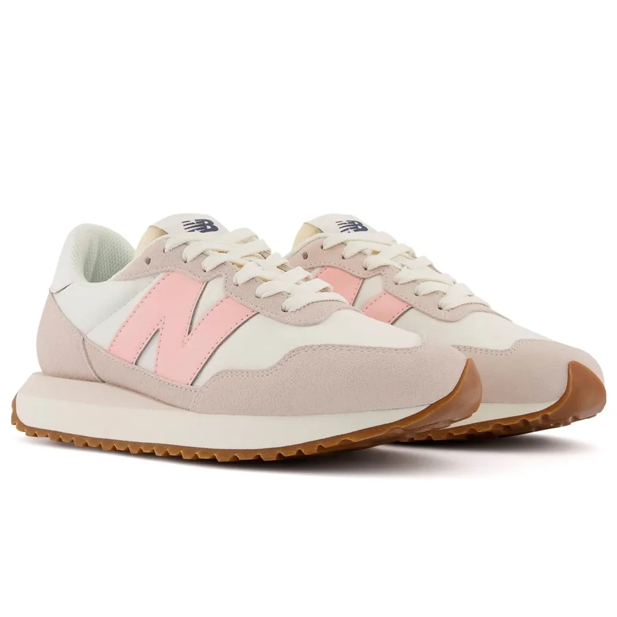 Imagen 1 de 6 de Zapatillas New Balance 237-BEIGE/ROSA