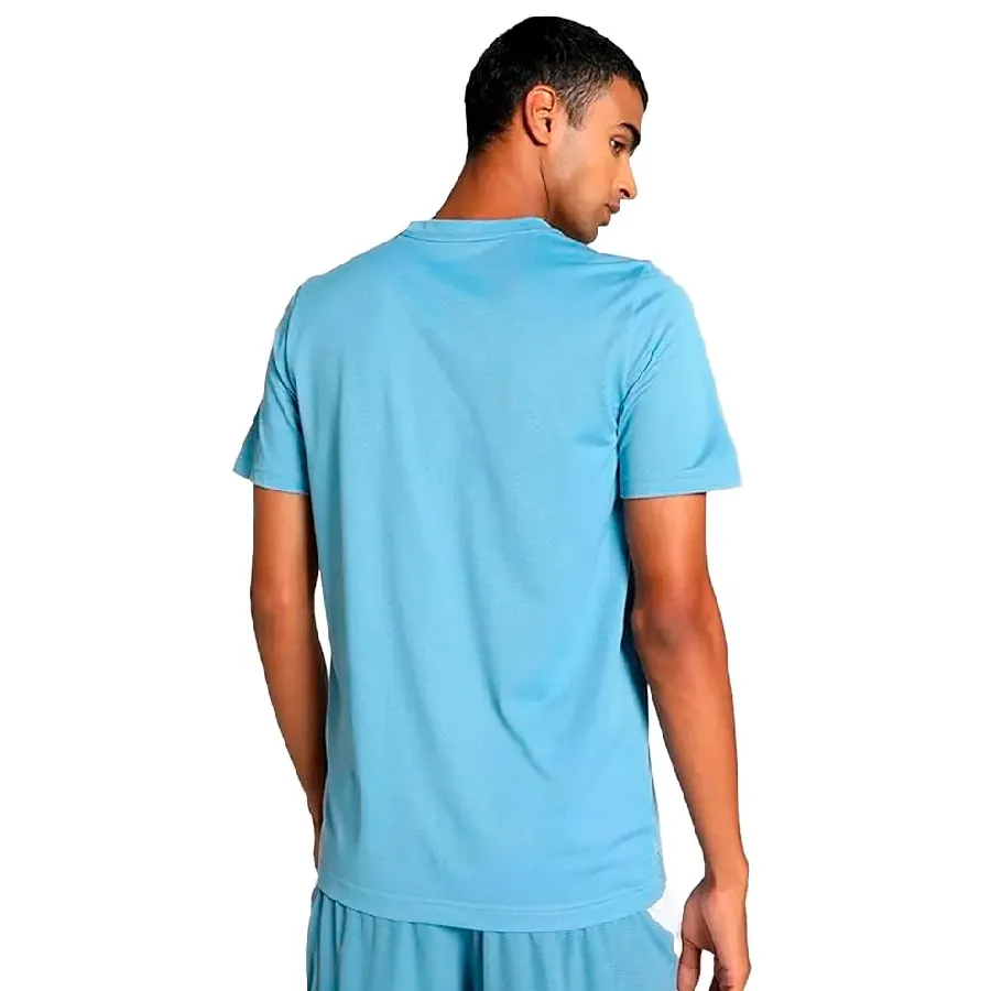 Imagen 2 de 4 de Remera Puma TRAIN FAV BLASTER TEE ADP-CELESTE