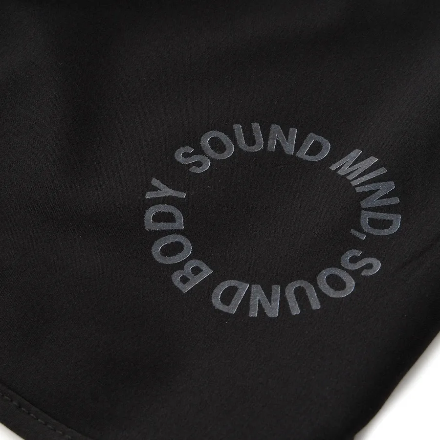 Imagen 4 de 6 de Shorts Asics Graphic Sound Mind-NEGRO