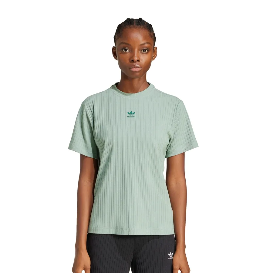 Imagen 0 de 5 de Remera adidas originals Essentials-VERDE