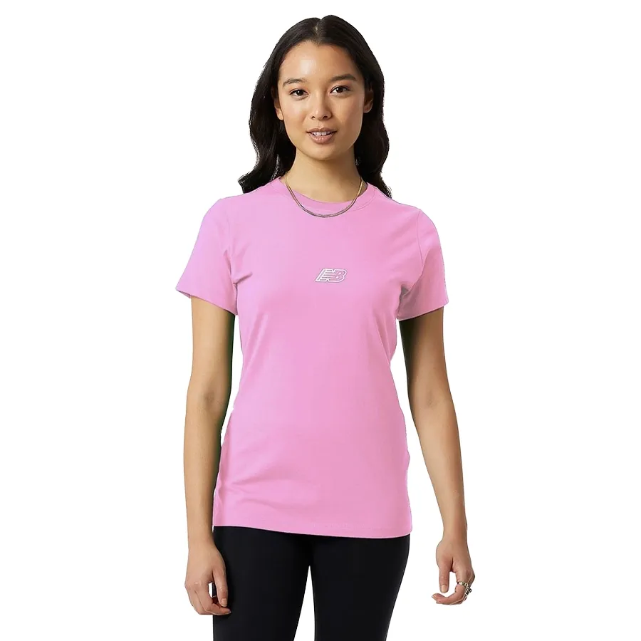 Imagen 0 de 3 de Remera New Balance Essentials-ROSA