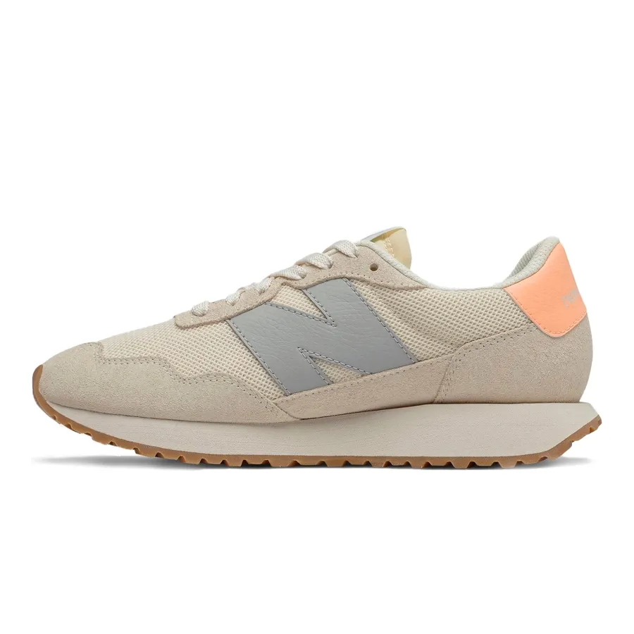 Imagen 2 de 5 de Zapatillas New Balance 237-BEIGE/GRIS/NARANJA