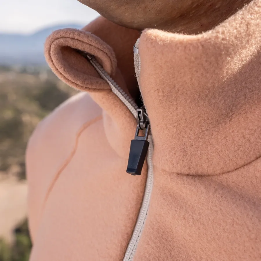 Imagen 4 de 5 de Buzo Kamp Micropolar Medio Cierre-BEIGE