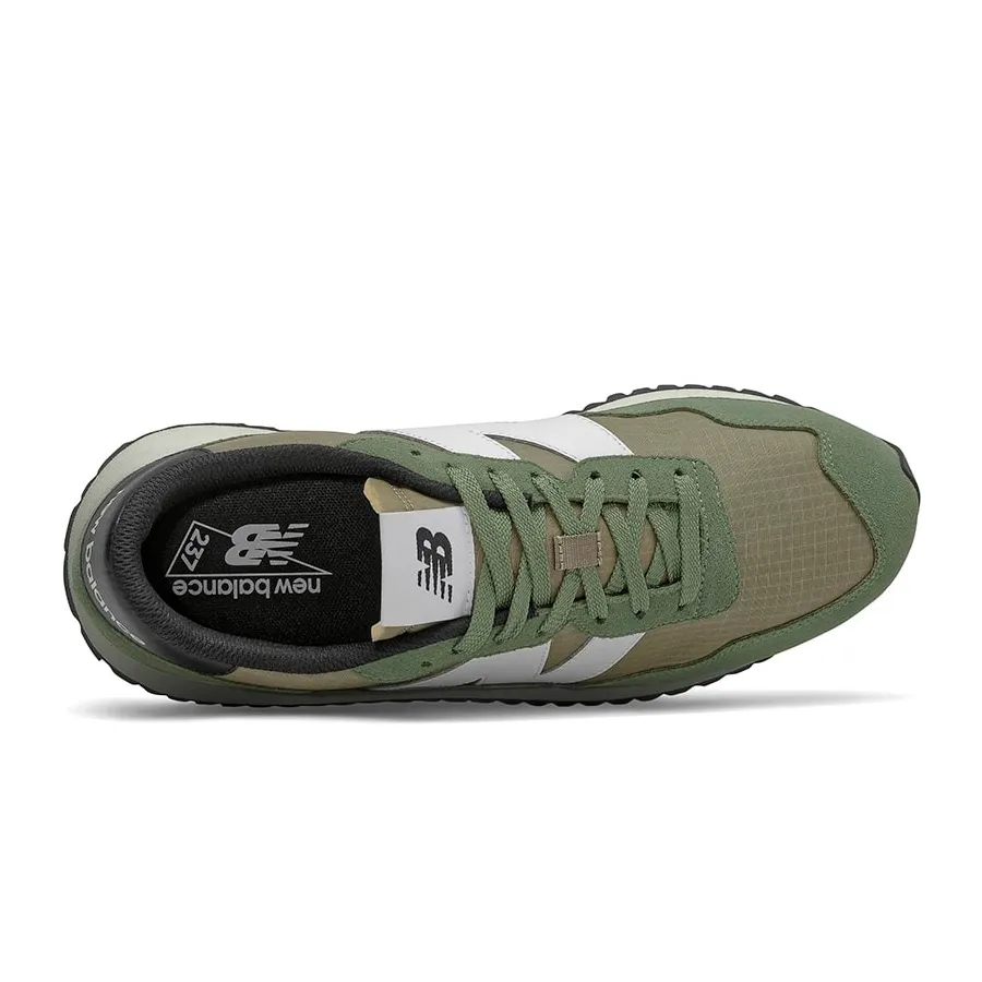 Imagen 3 de 5 de Zapatillas New Balance 237-VERDE OLIVA