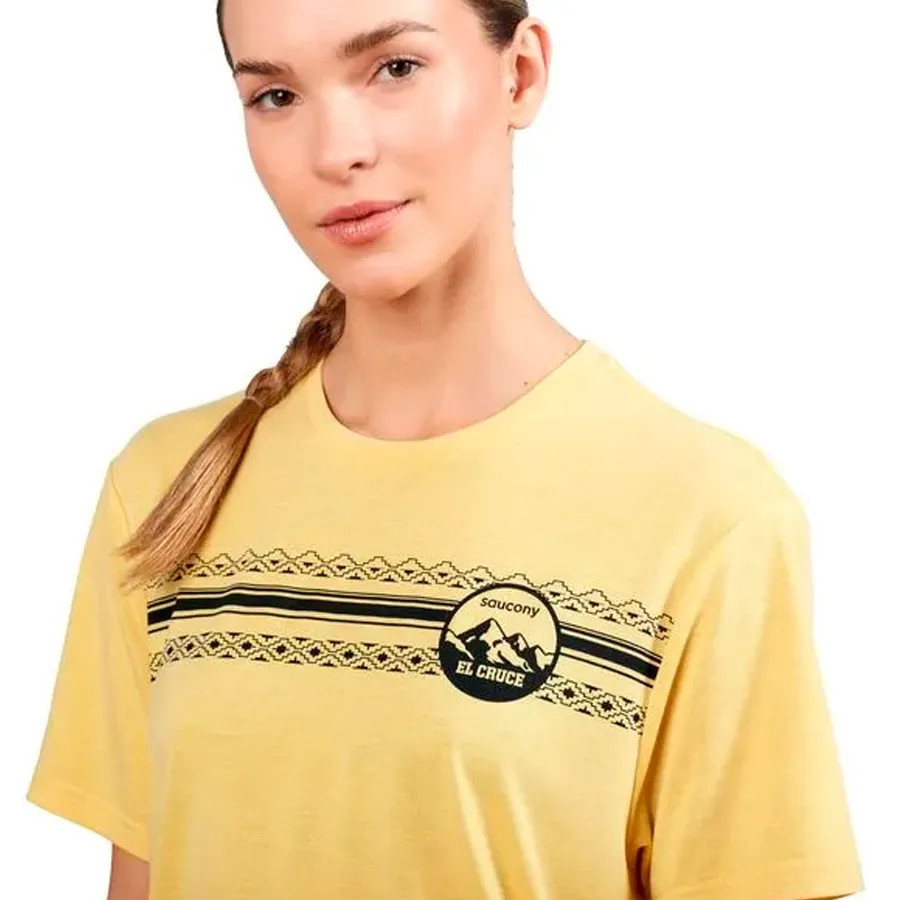 Imagen 4 de 6 de Remera Saucony Rested El Cruce-AMARILLO