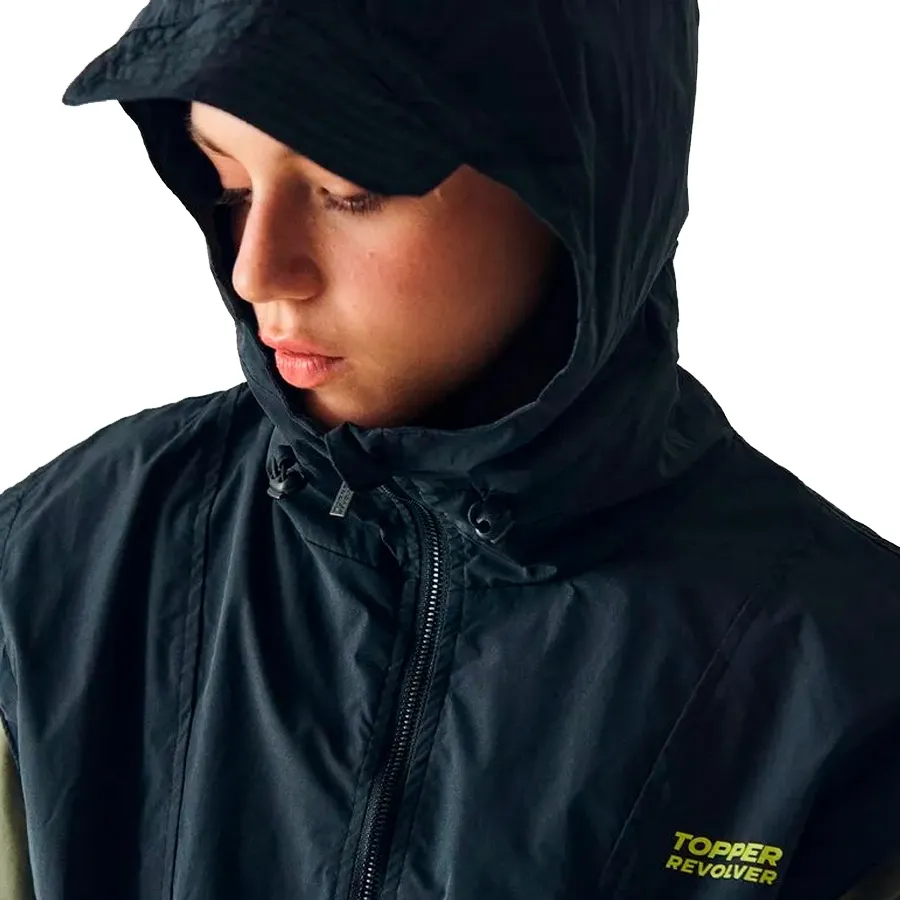 Imagen 4 de 5 de Chaleco Topper Frey x Revolver-NEGRO