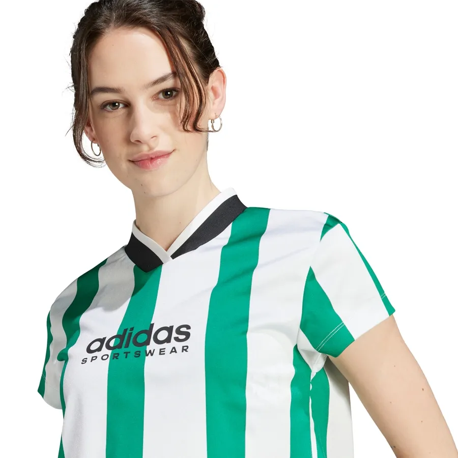 Imagen 2 de 5 de Camiseta adidas Tiro-BLANCO/VERDE