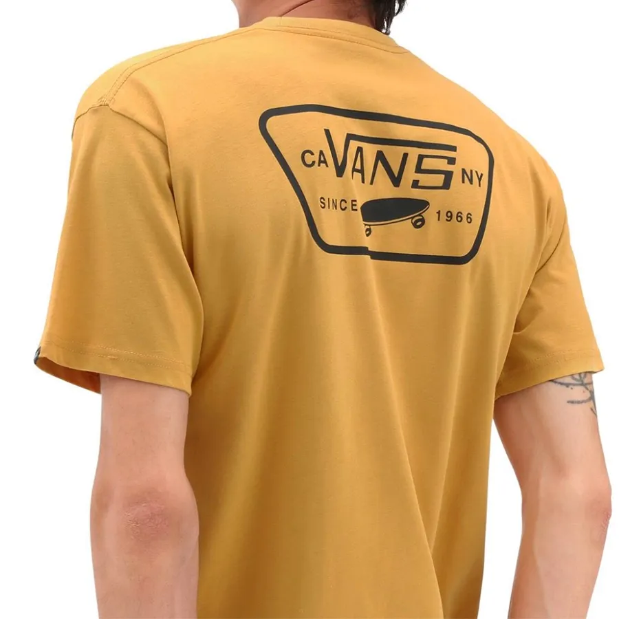 Imagen 3 de 5 de Remera Vans Full Patch Back-AMARILLO/NEGRO