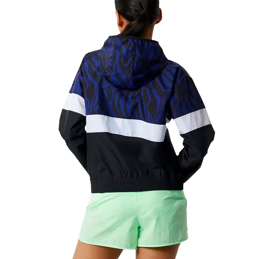 Imagen 1 de 3 de Campera New Balance Printed Fast Flight-MARINO/NEGRO/BLANCO