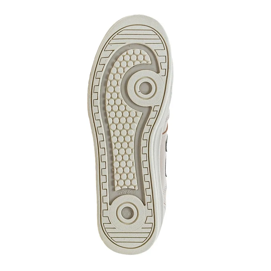 Imagen 4 de 5 de Zapatillas New Balance Crt 300-BLANCO