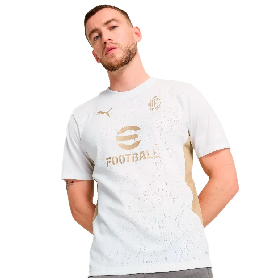 Imagen 0 de 5 de Camiseta Puma de entrenamiento AC Milan-BLANCO/DORADO