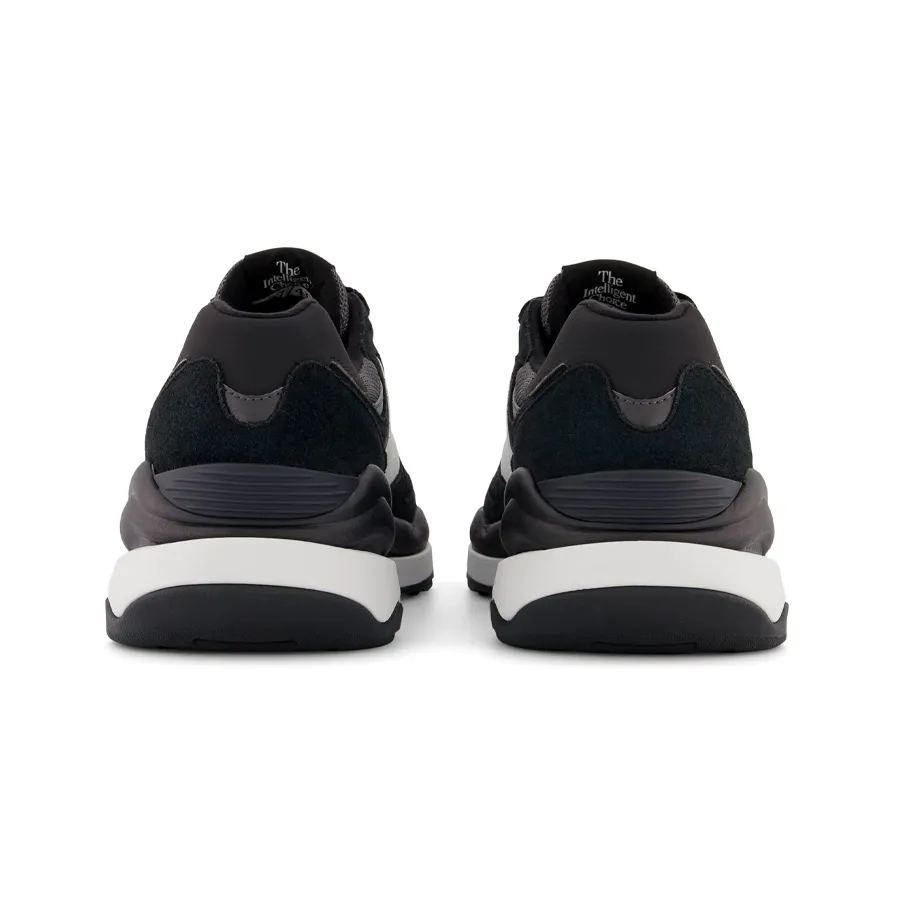 Imagen 3 de 6 de Zapatillas New Balance 57/40-NEGRO/GRAFITO/BLANCO