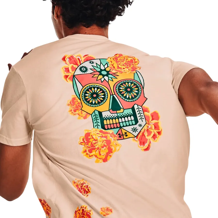 Imagen 7 de 8 de Remera Under Armour Day Of The Dead-CRUDO/COLORES VARIOS
