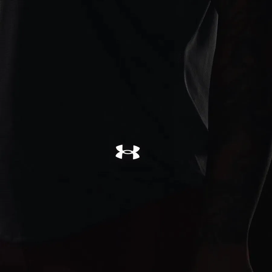 Imagen 4 de 5 de Remera Under Armour Speed Stride 2.0-GRIS