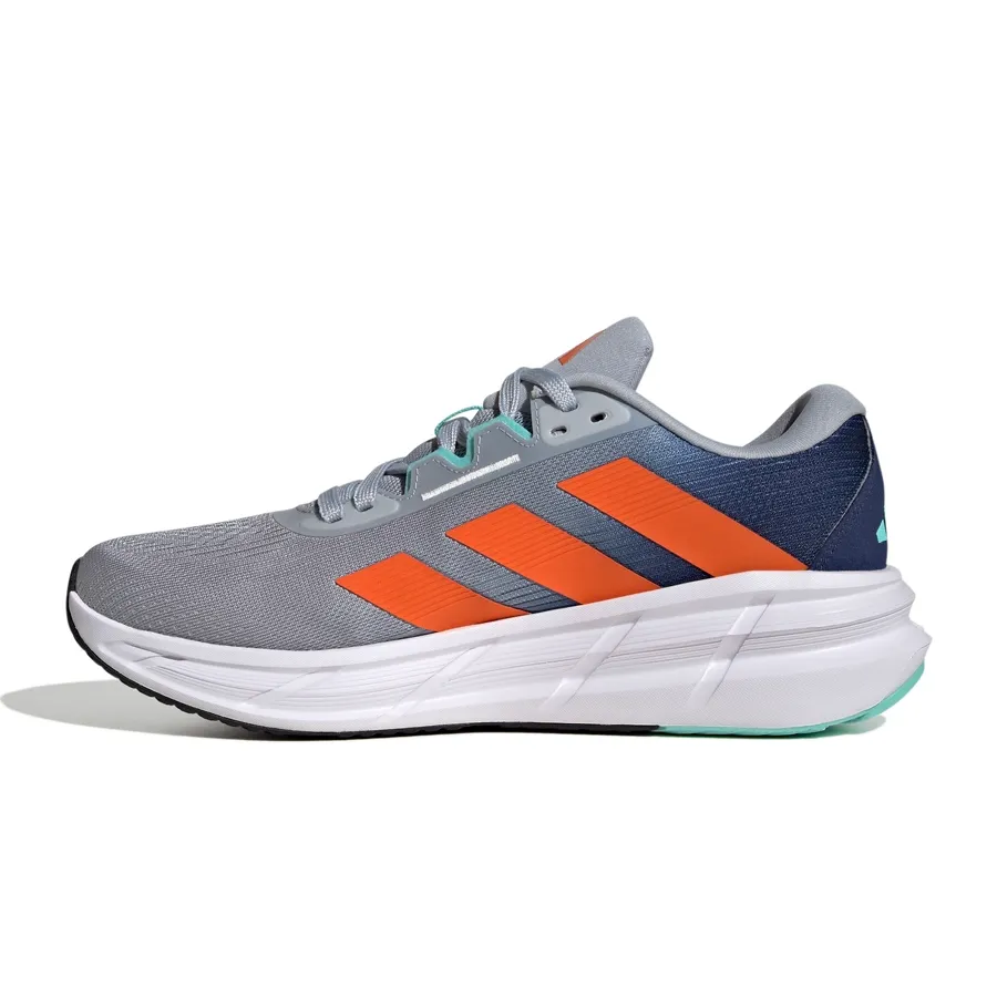 Imagen 2 de 7 de Zapatillas adidas Questar 3-GRIS/NEGRO/NARANJA