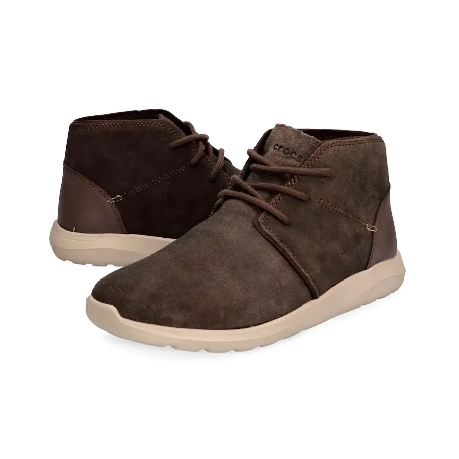 Imagen 2 de 5 de Botas Crocs Kinsale Chukka-CHOCOLATE