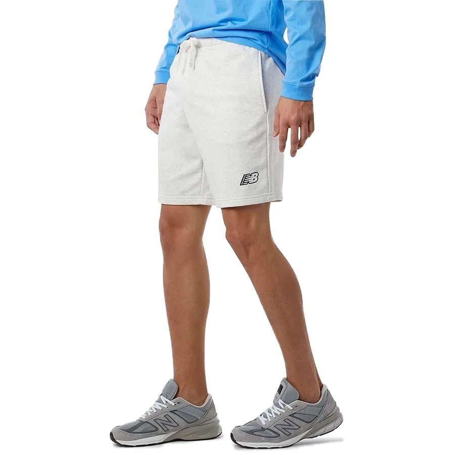Imagen 1 de 4 de Shorts New Balance Essentials Fleece-BLANCO