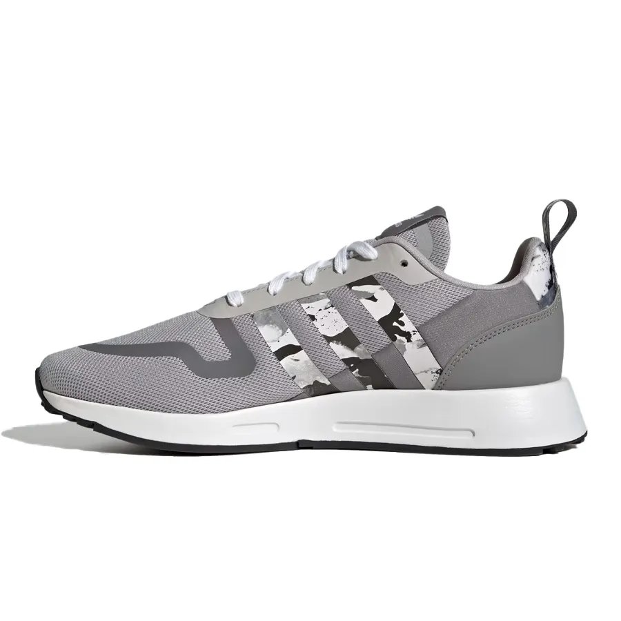 Imagen 1 de 8 de Zapatillas adidas originals Mutix-GRIS/BLANCO