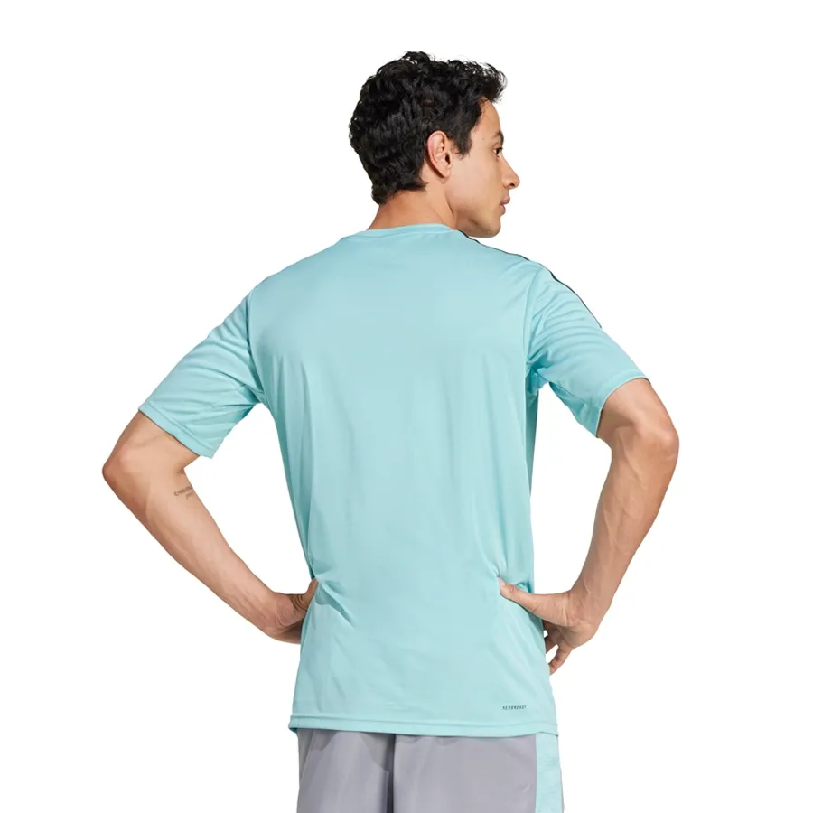 Imagen 1 de 6 de Remera adidas Train Essentials-CELESTE/NEGRO