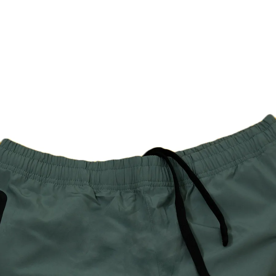 Imagen 3 de 5 de Shorts Kamp Deportivo Bolsillos Termosellados-GRIS