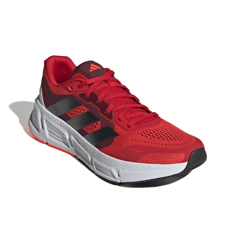 Imagen 4 de 8 de Zapatillas adidas Questar 2-ROJO/NEGRO