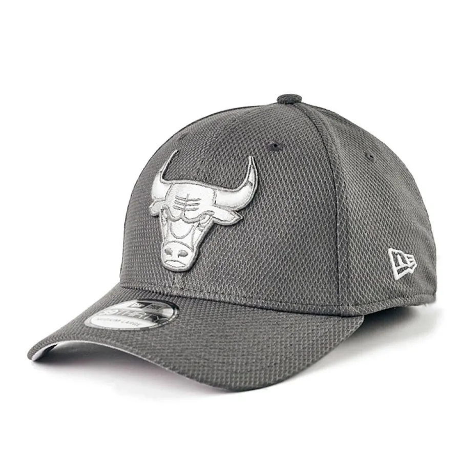 Imagen 0 de 3 de Gorra New Era Chicago Bull-GRAFITO/NEGRO