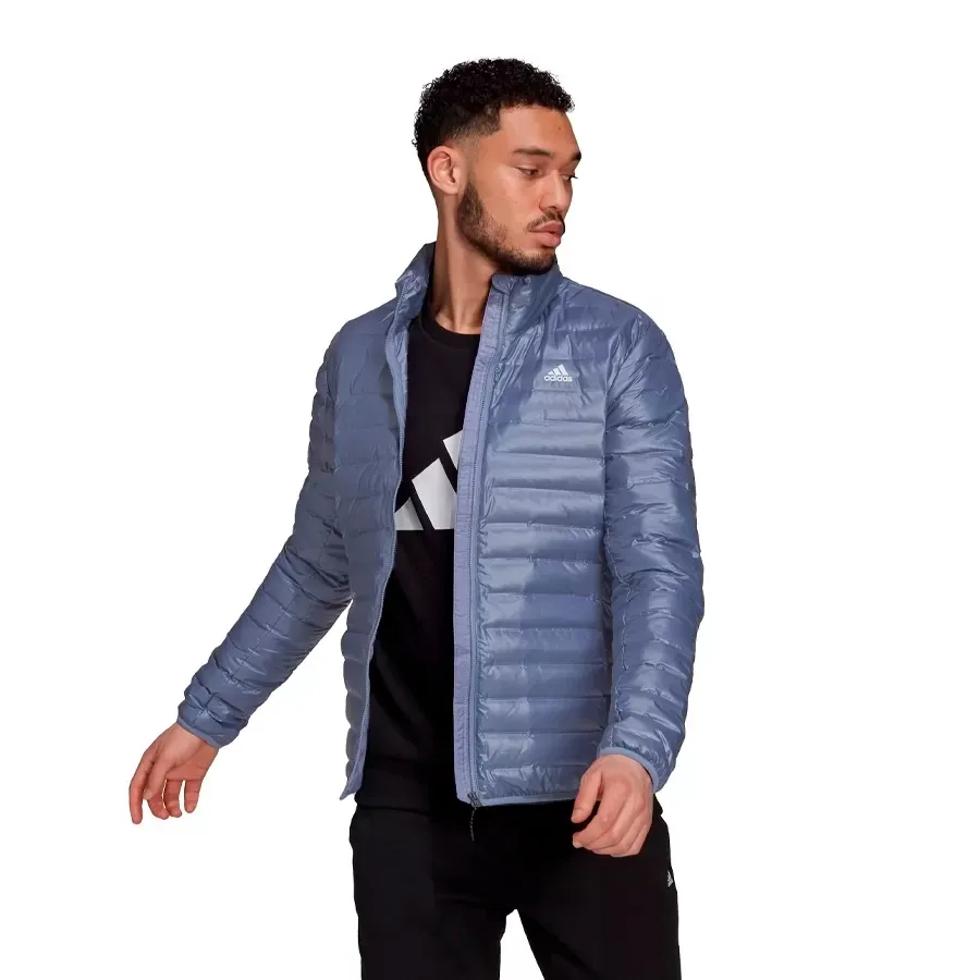 Imagen 1 de 5 de Campera adidas Varilite-VIOLETA