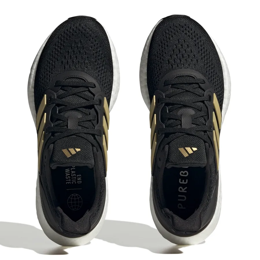 Imagen 3 de 8 de Zapatillas adidas Pureboost 23-NEGRO/DORADO