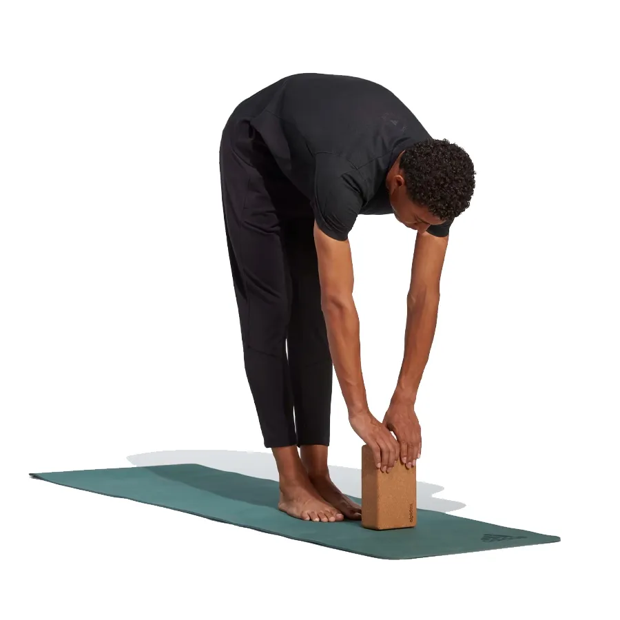 Imagen 3 de 6 de Pantalón adidas Yoga 7/8-NEGRO