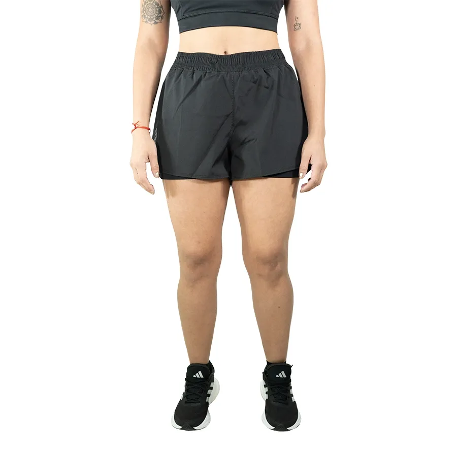 Imagen 0 de 4 de Shorts Kamp Pantalón  Short Con Calza M24-NEGRO