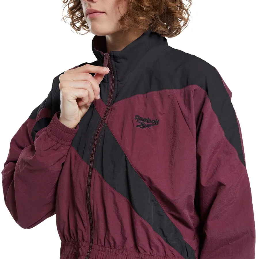 Imagen 4 de 7 de Campera Reebok Corta Classics Vector Cropped-BORDO/NEGRO