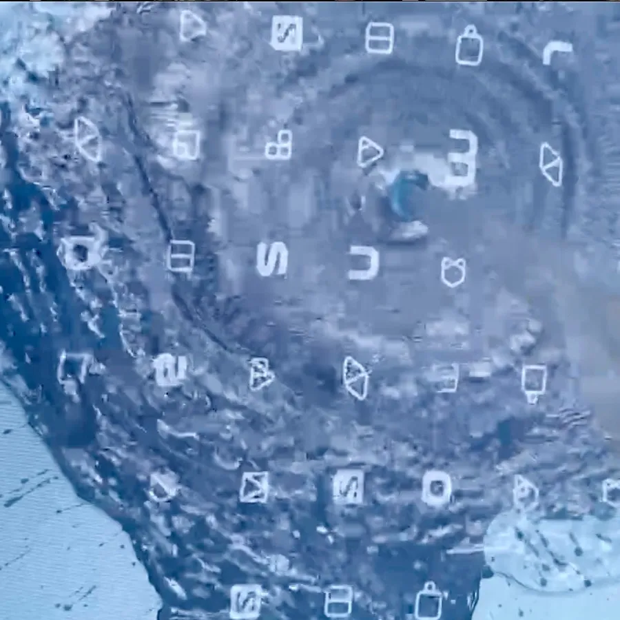 Imagen 3 de 4 de Remera Salomon Logo Wet Ss-AZUL