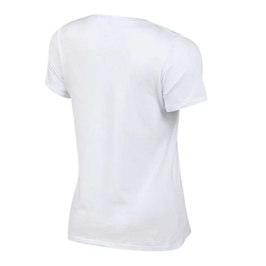 Imagen 1 de 2 de Remera Converse Metals Patch V Neck-BLANCO/PLATA