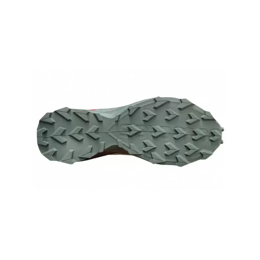 Imagen 2 de 3 de Zapatillas Salomon Alphacross Blast-VERDE