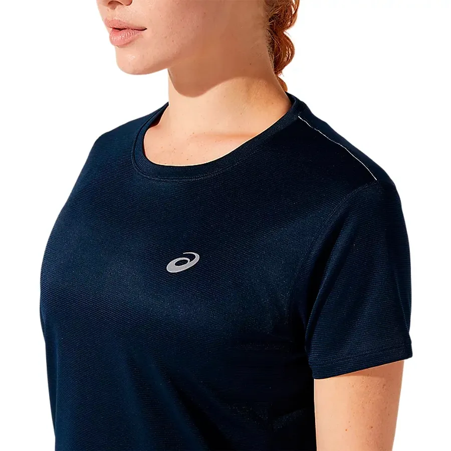 Imagen 3 de 4 de Remera Asics Silver Ss Top-MARINO