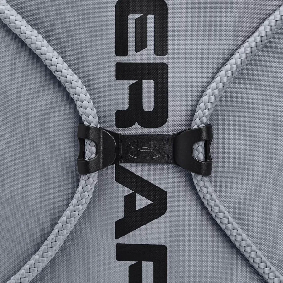 Imagen 1 de 3 de Mochila Under Armour Ozsee Sackpack-NEGRO/GRIS