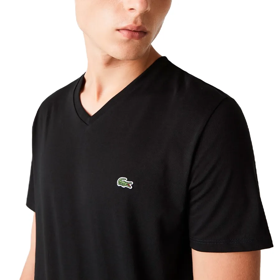 Imagen 3 de 4 de Remera Lacoste Cols Roules-NEGRO