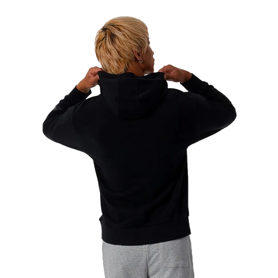 Imagen 2 de 4 de Buzo New Balance Essentials Celebrate-NEGRO