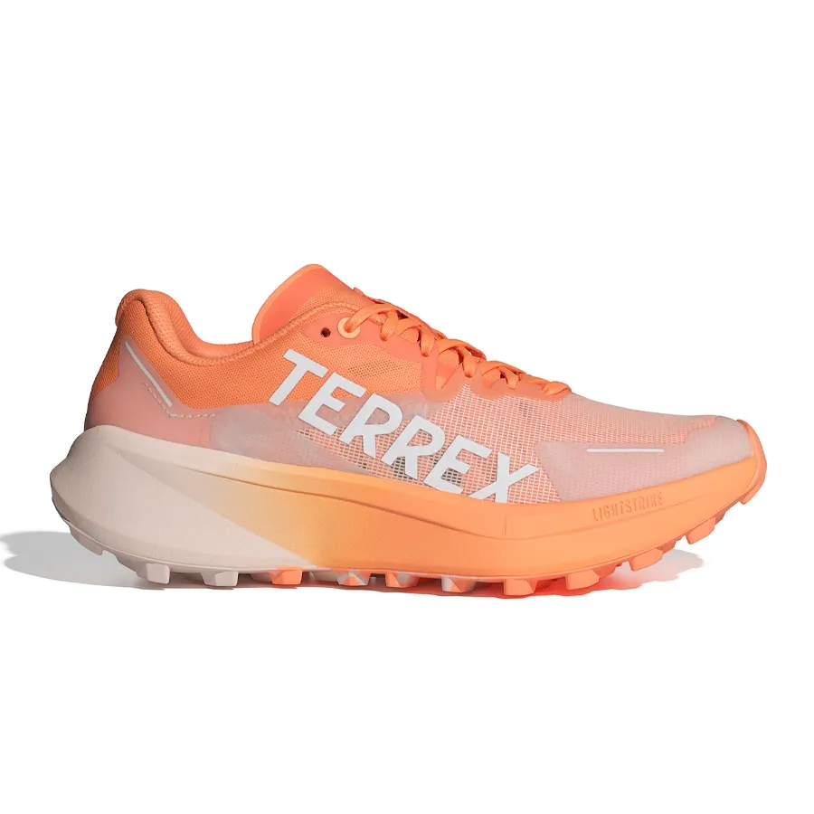 Imagen 0 de 8 de Zapatillas adidas Terrex Agravic 3-SALMON/BLANCO