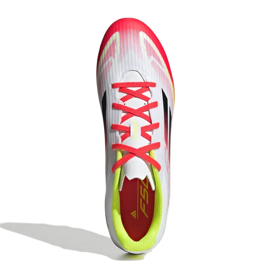 Imagen 3 de 7 de Botines adidas F50 Club Terreno Firme-BLANCO/CORAL FLUOR/NEGRO
