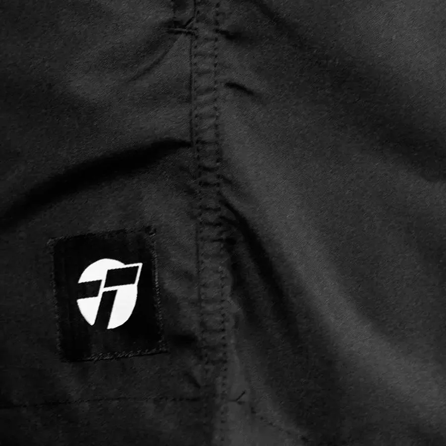 Imagen 2 de 4 de Shorts Topper De Baño-NEGRO