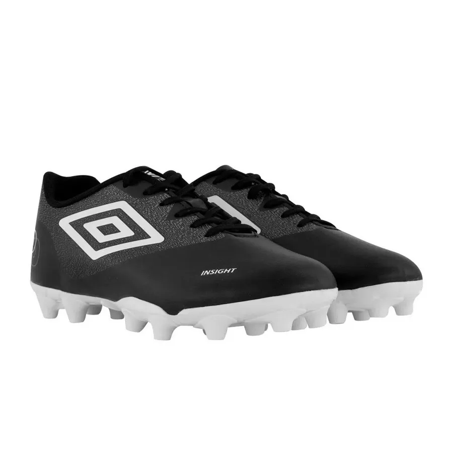Imagen 1 de 4 de Botines Umbro Campo Insight  Junior-NEGRO/BLANCO