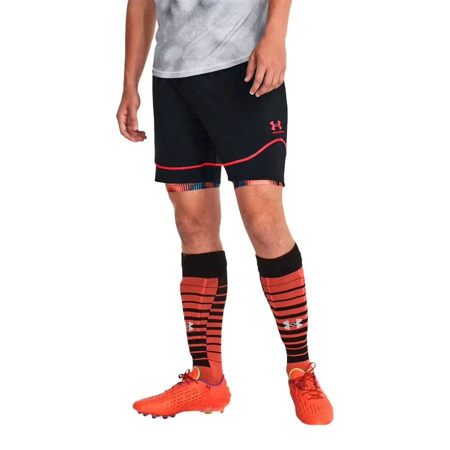 Imagen 0 de 6 de Shorts Under Armour Challenger Pro-NEGRO/NARANJA FLUOR