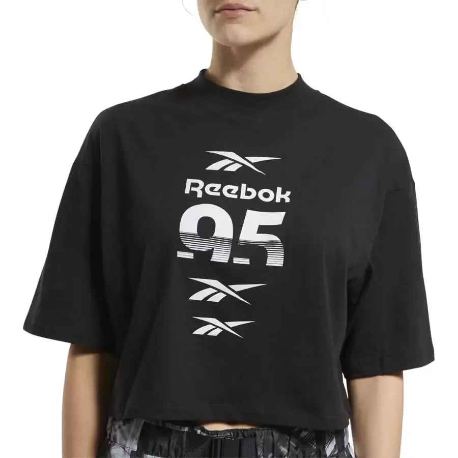 Imagen 2 de 5 de Remera Reebok Myt Rbk Graphic-NEGRO
