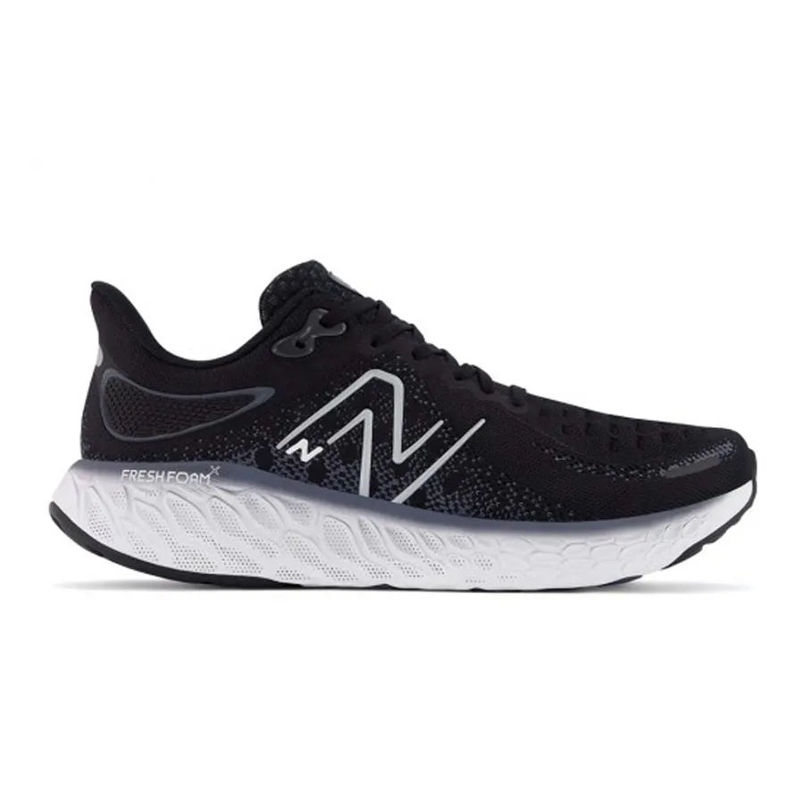 Imagen 0 de 5 de Zapatillas New Balance Fresh Foam 1080v12-NEGRO/GRAFITO