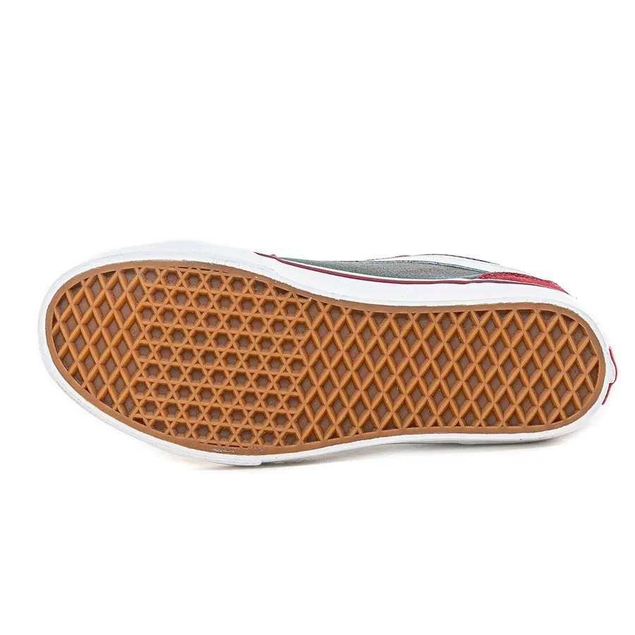 Imagen 3 de 4 de Zapatillas Vans Filmore-BORDO/GRIS