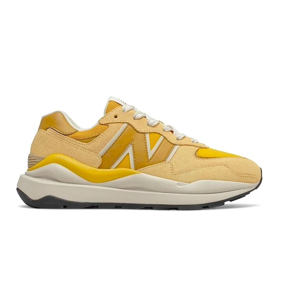 Imagen 0 de 5 de Zapatillas New Balance 57/40-AMARILLO/BLANCO